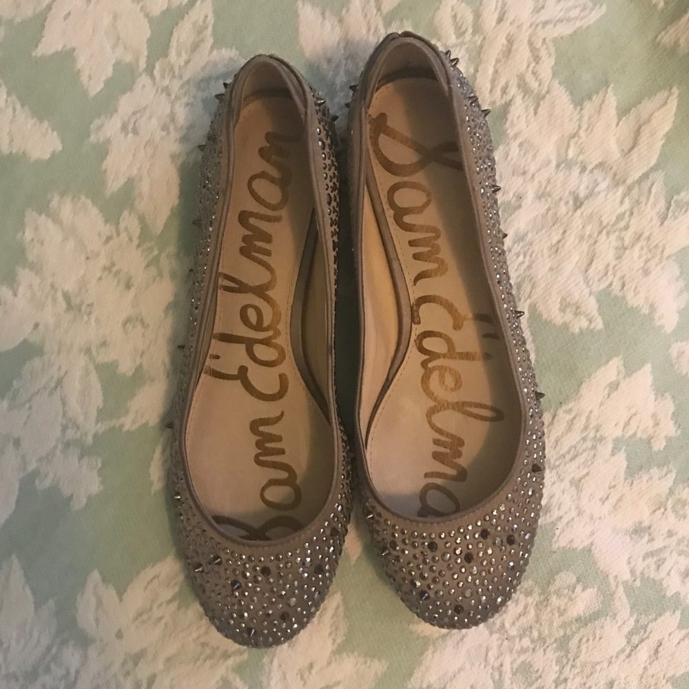 Sam Eldman studded flat